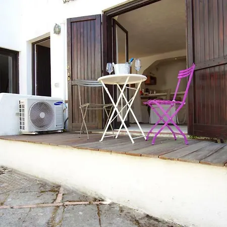 Poltu Quatu Little House بايا سردينيا